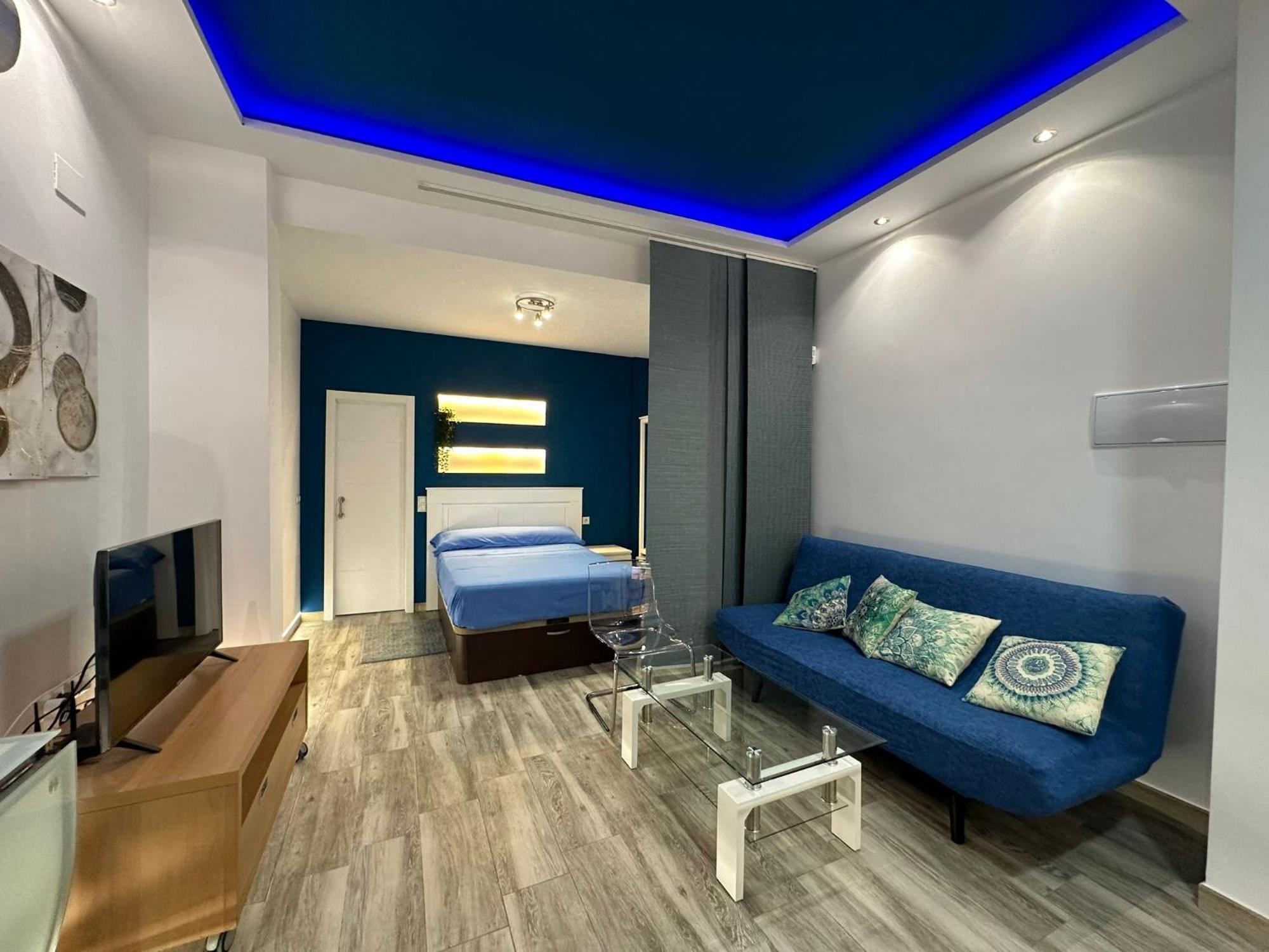Апартаменты Loft Vialia Centro Малага Экстерьер фото